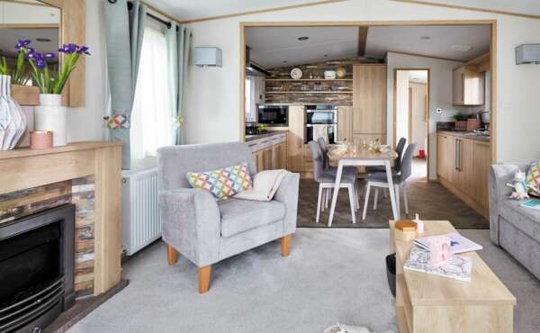 1 Abi Malham Lounge