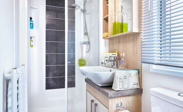 6 Abi Malham Shower Room